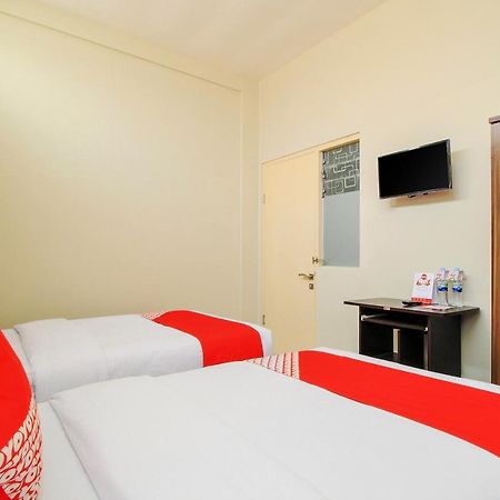 Super Oyo 168 K-15 Residence Surabaya Exterior foto