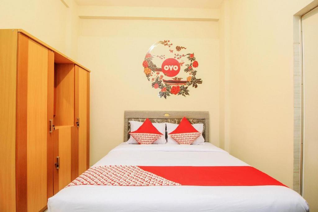 Super Oyo 168 K-15 Residence Surabaya Exterior foto